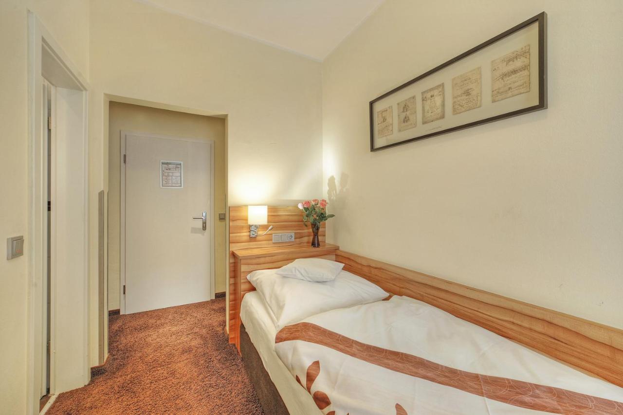 Gröbenzell Hotel Da Vinci מראה חיצוני תמונה
