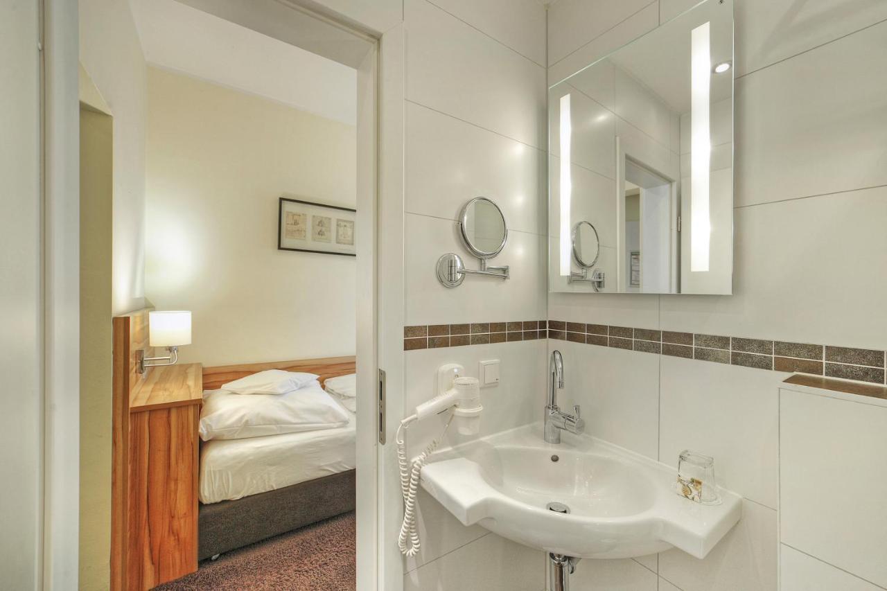 Gröbenzell Hotel Da Vinci מראה חיצוני תמונה