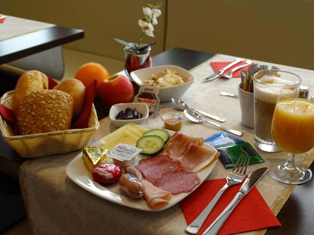 Gröbenzell Hotel Da Vinci מראה חיצוני תמונה