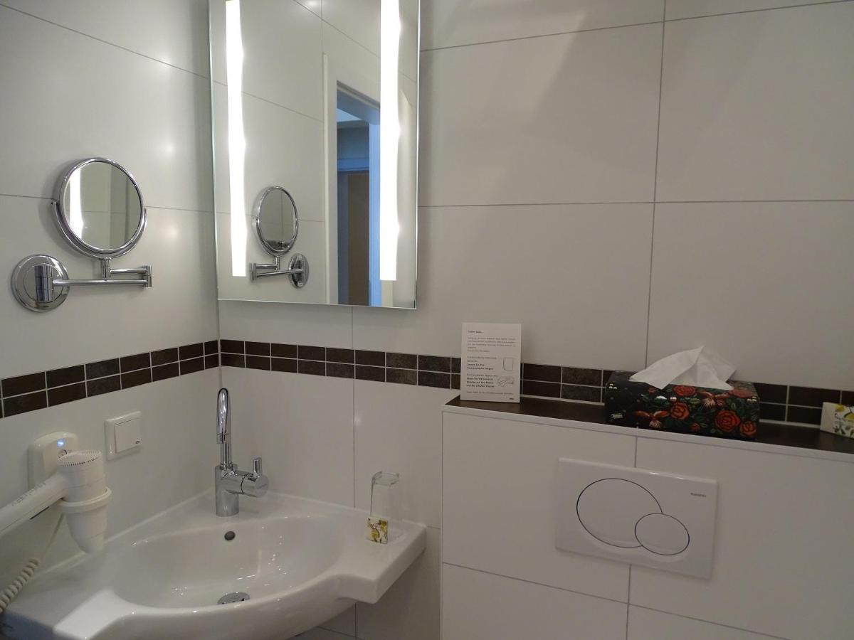 Gröbenzell Hotel Da Vinci מראה חיצוני תמונה