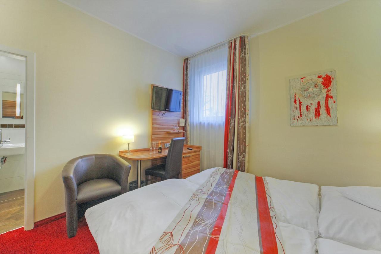 Gröbenzell Hotel Da Vinci מראה חיצוני תמונה